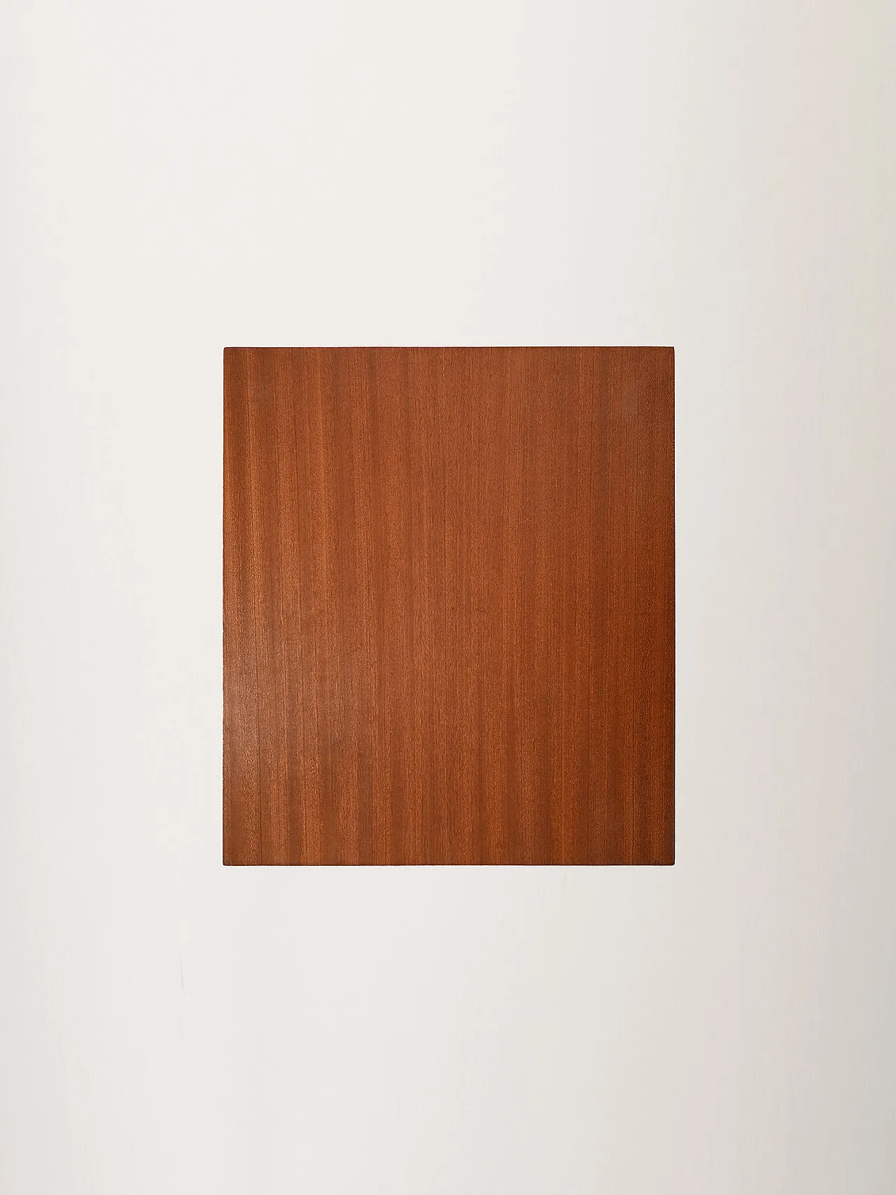 Piccola cassettiera scandinava in mogano anni 50 10