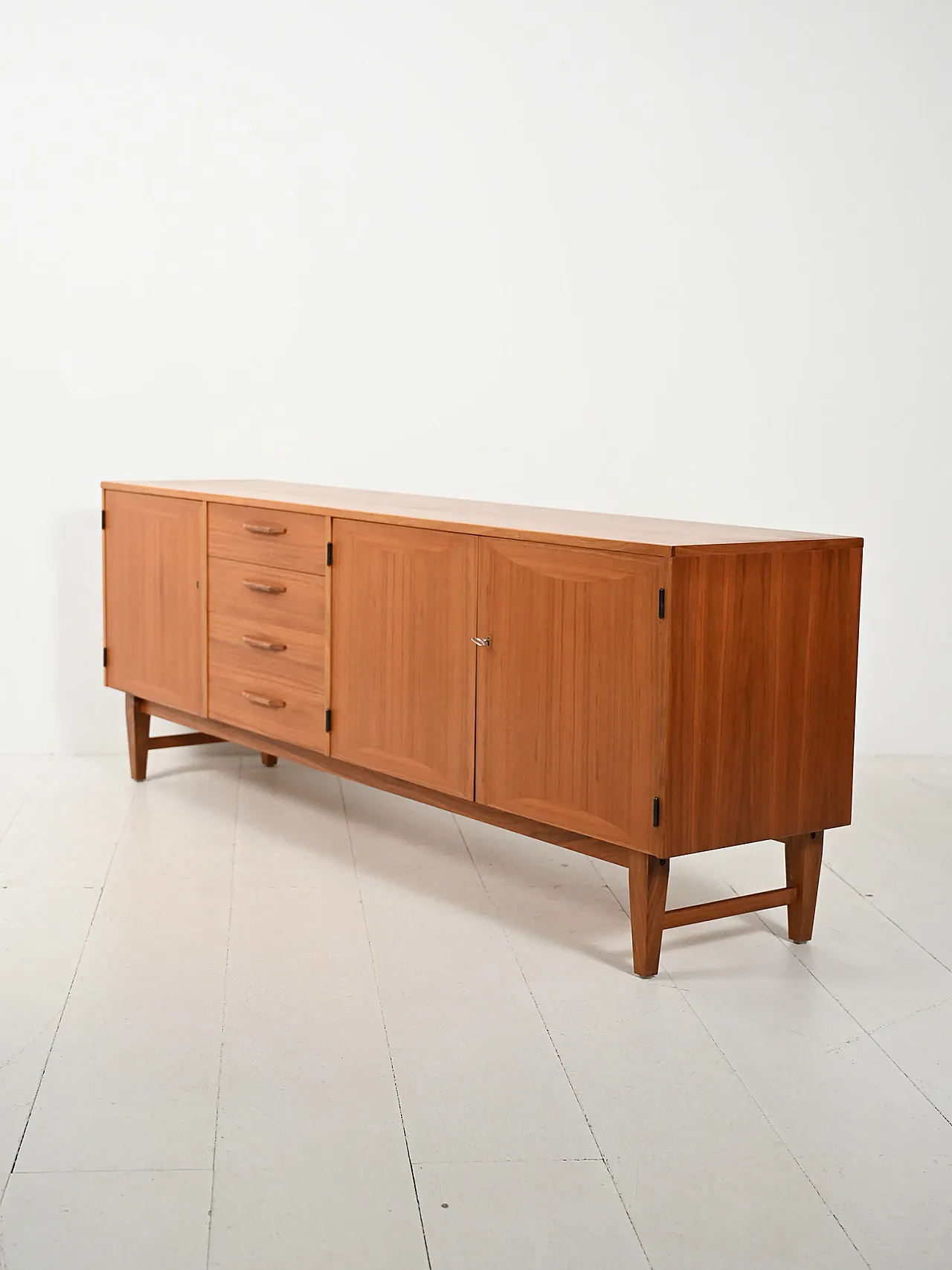 Sideboard scandinavo in teak prodotto da Ajfa Möbelfabrik 5