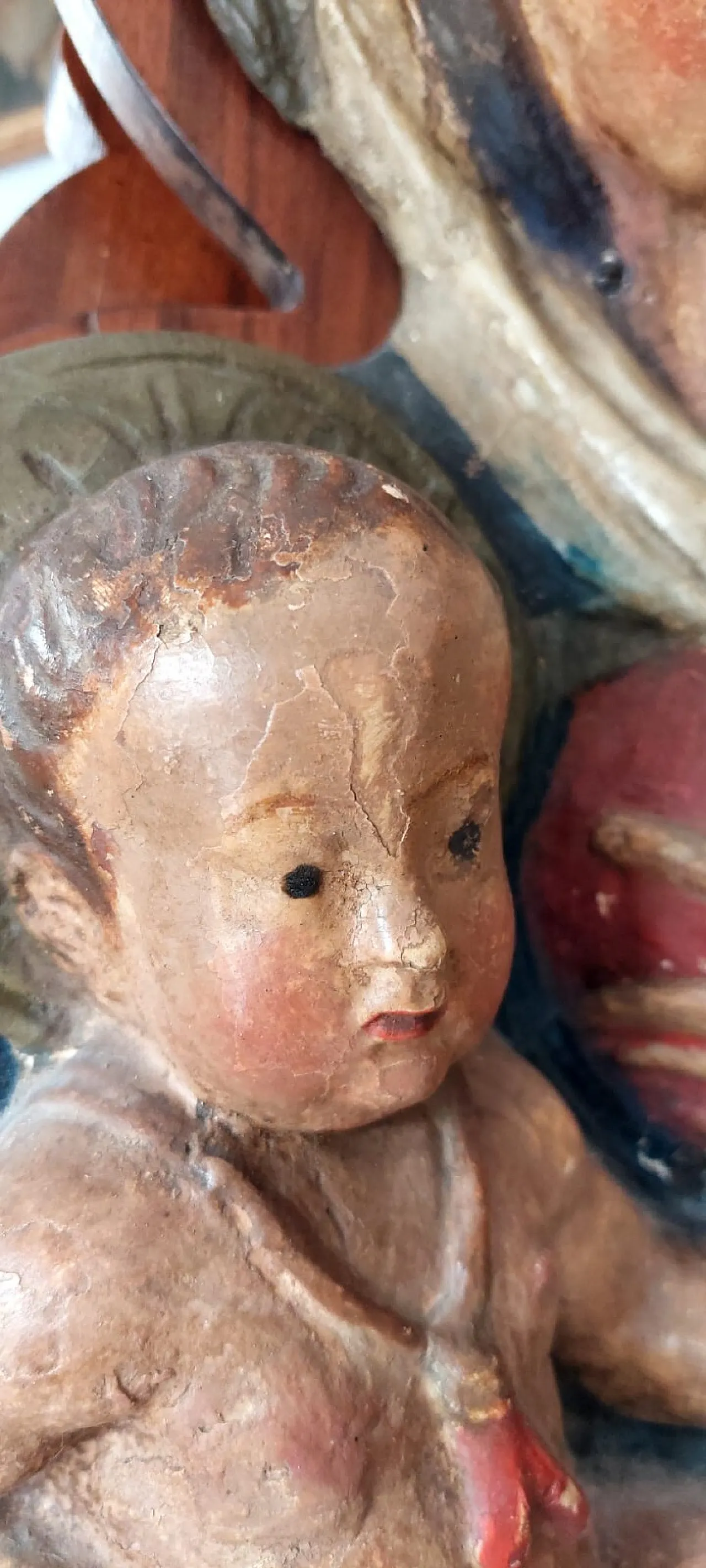 Madonna del latte, scultura altorilievo in cartapesta policroma, '600 10