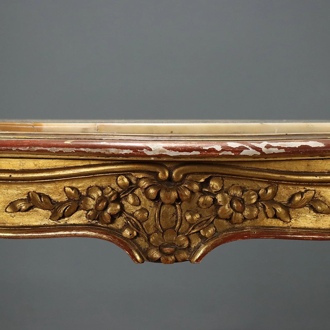 Late Baroque style table in carved and gilded wood, 19th century 4