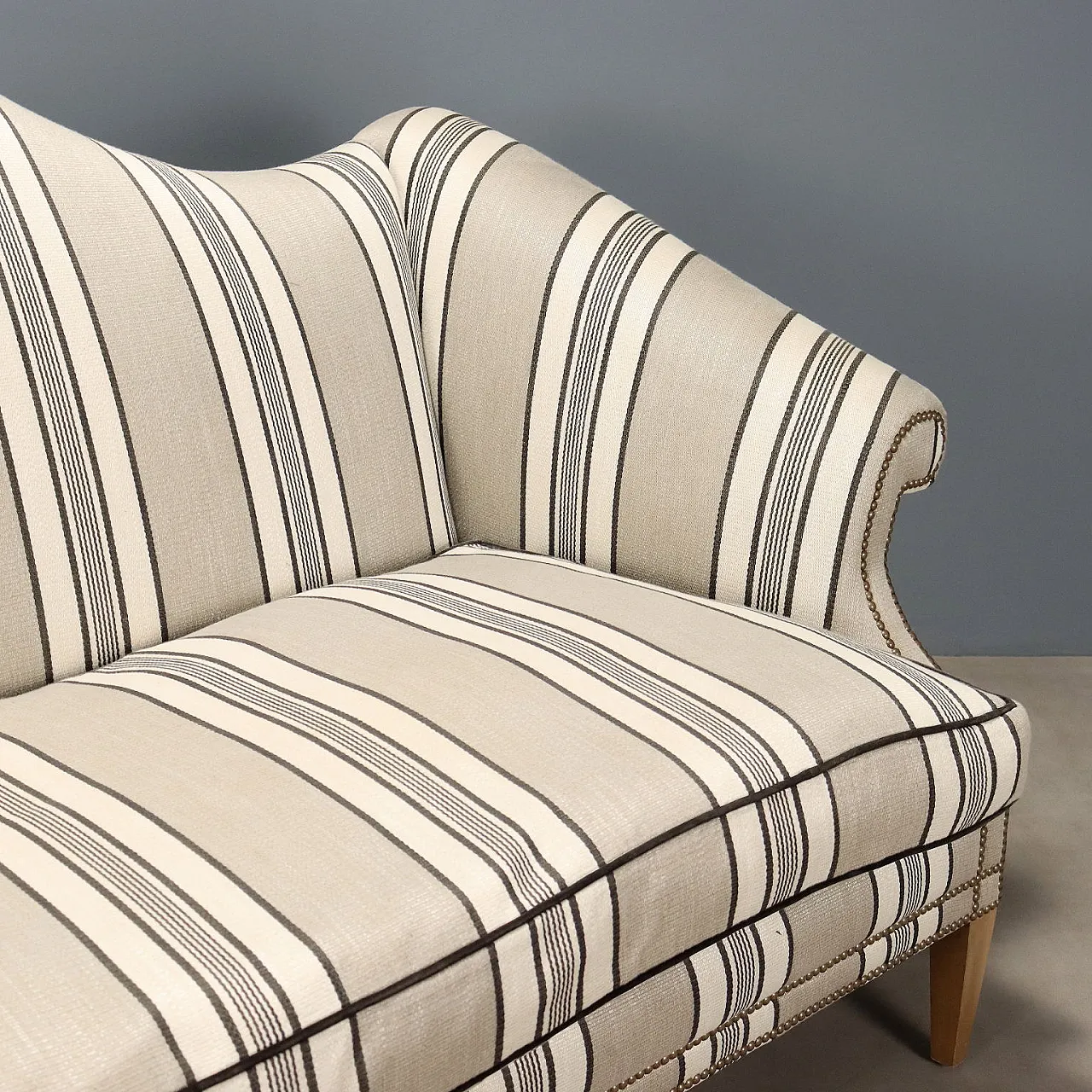 Divano in faggio tronco-piramidale, '900 5