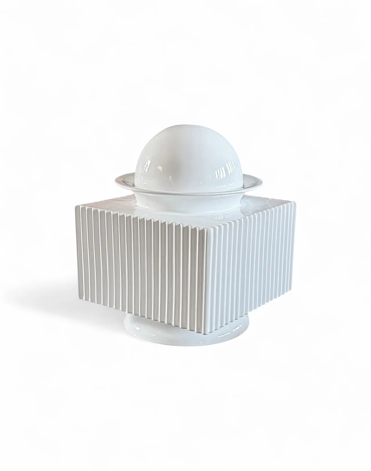 Sergio Asti, postmodern vase in white ceramic, Cedit Italia 1970 18