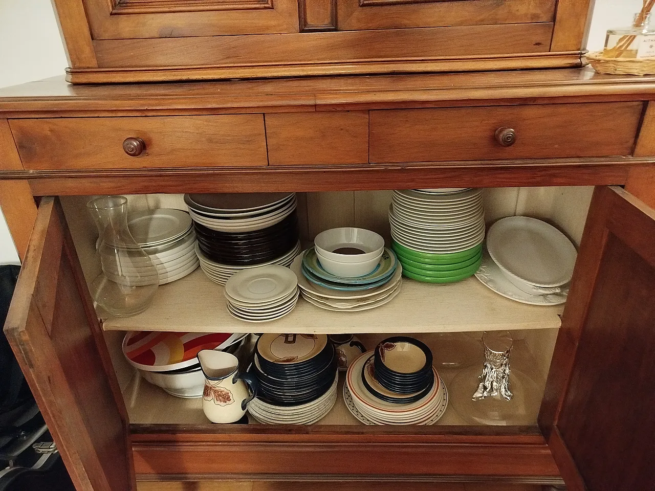 Double-body sideboard in solid walnut, late 19th century 3