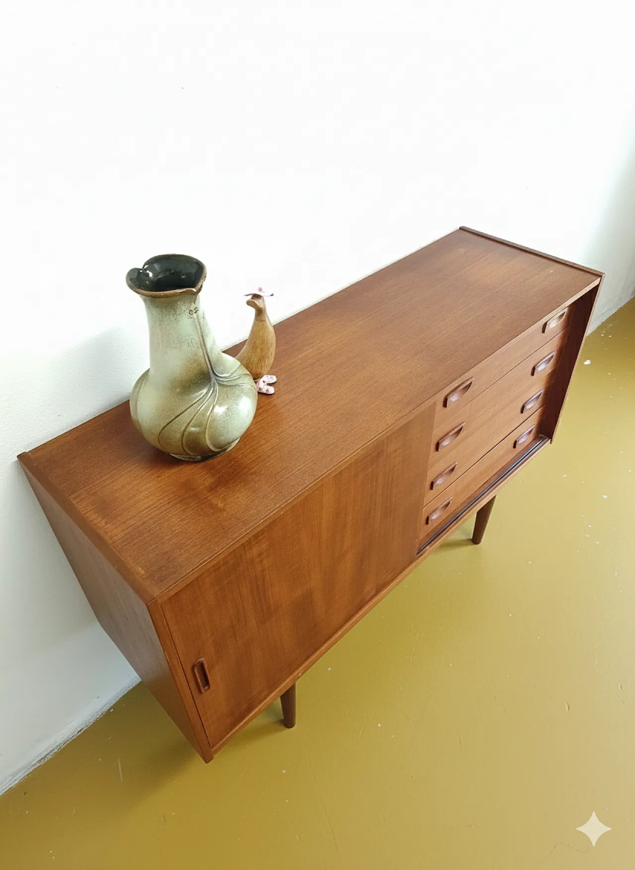 Teak sideboard, 1950s 6