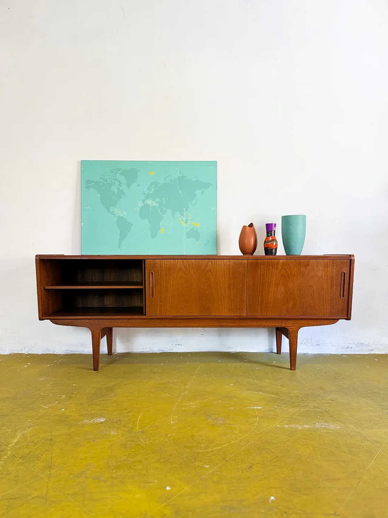 Mid-Century sideboard, 1950s 3