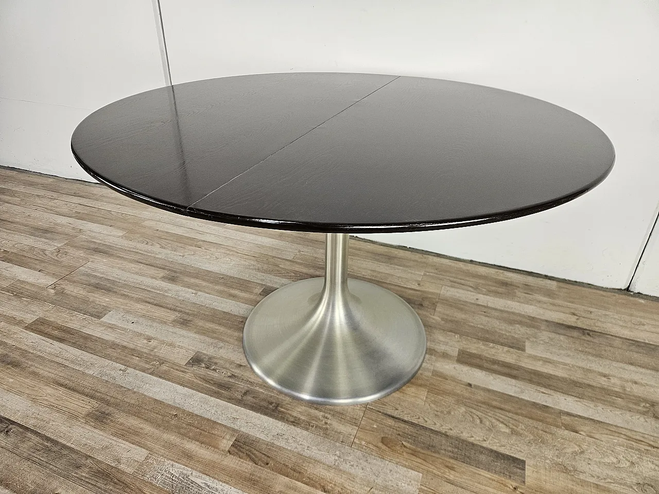 Extendable table in chromed metal, 70s 3