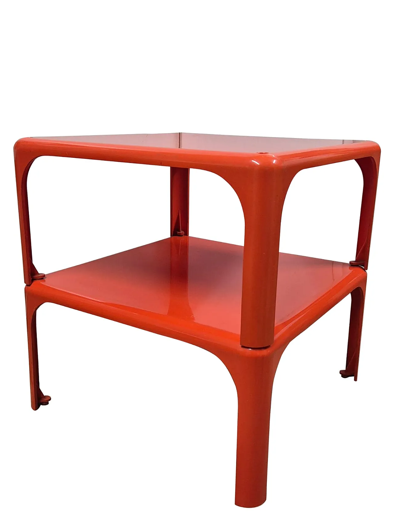 tavolini modulari “Demetrio 45” di Vico Magistretti per Artemide 1