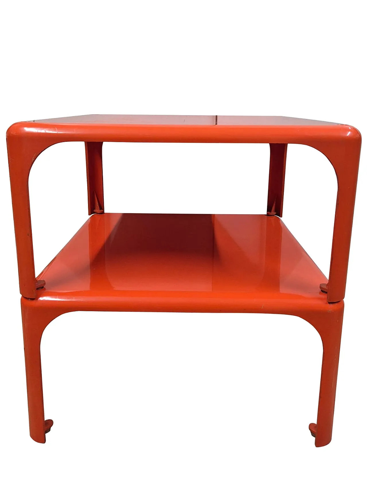 tavolini modulari “Demetrio 45” di Vico Magistretti per Artemide 2