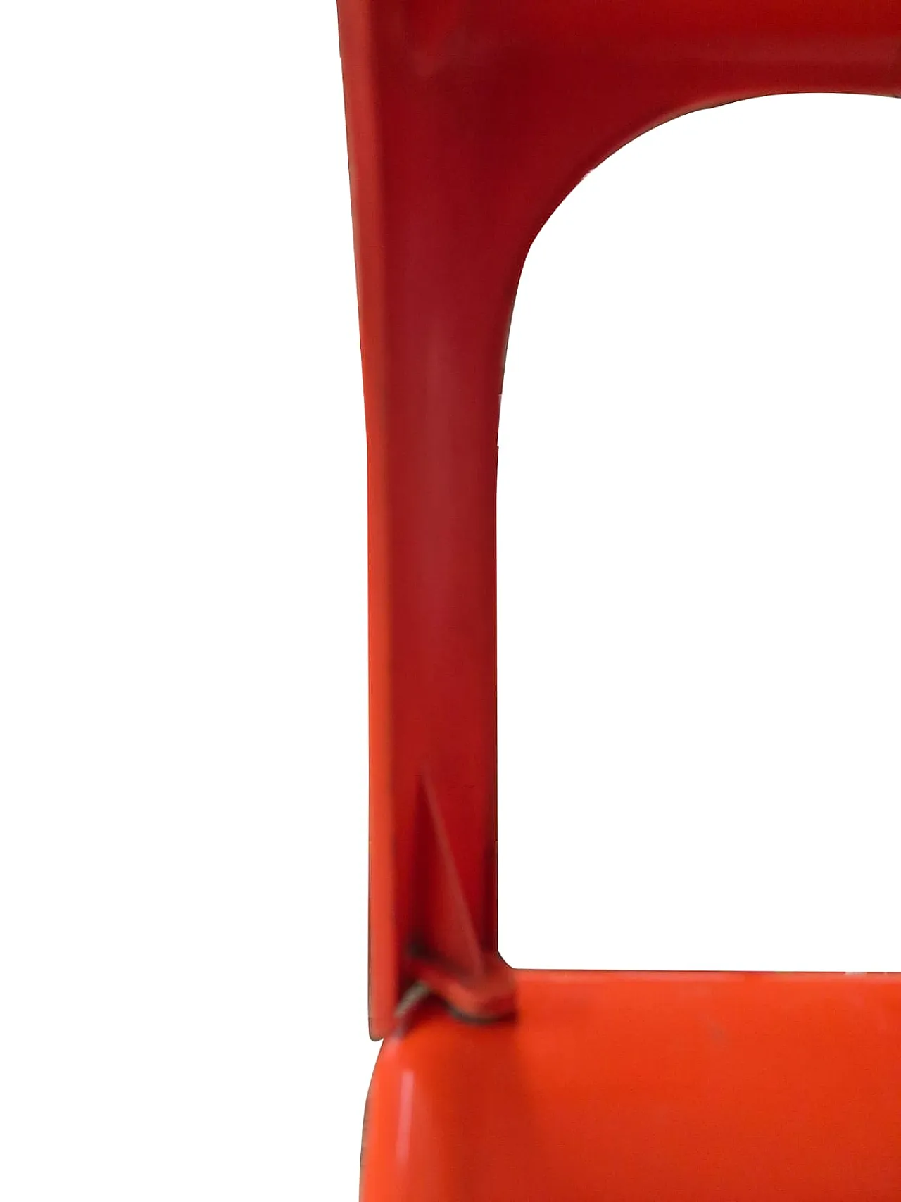 tavolini modulari “Demetrio 45” di Vico Magistretti per Artemide 9