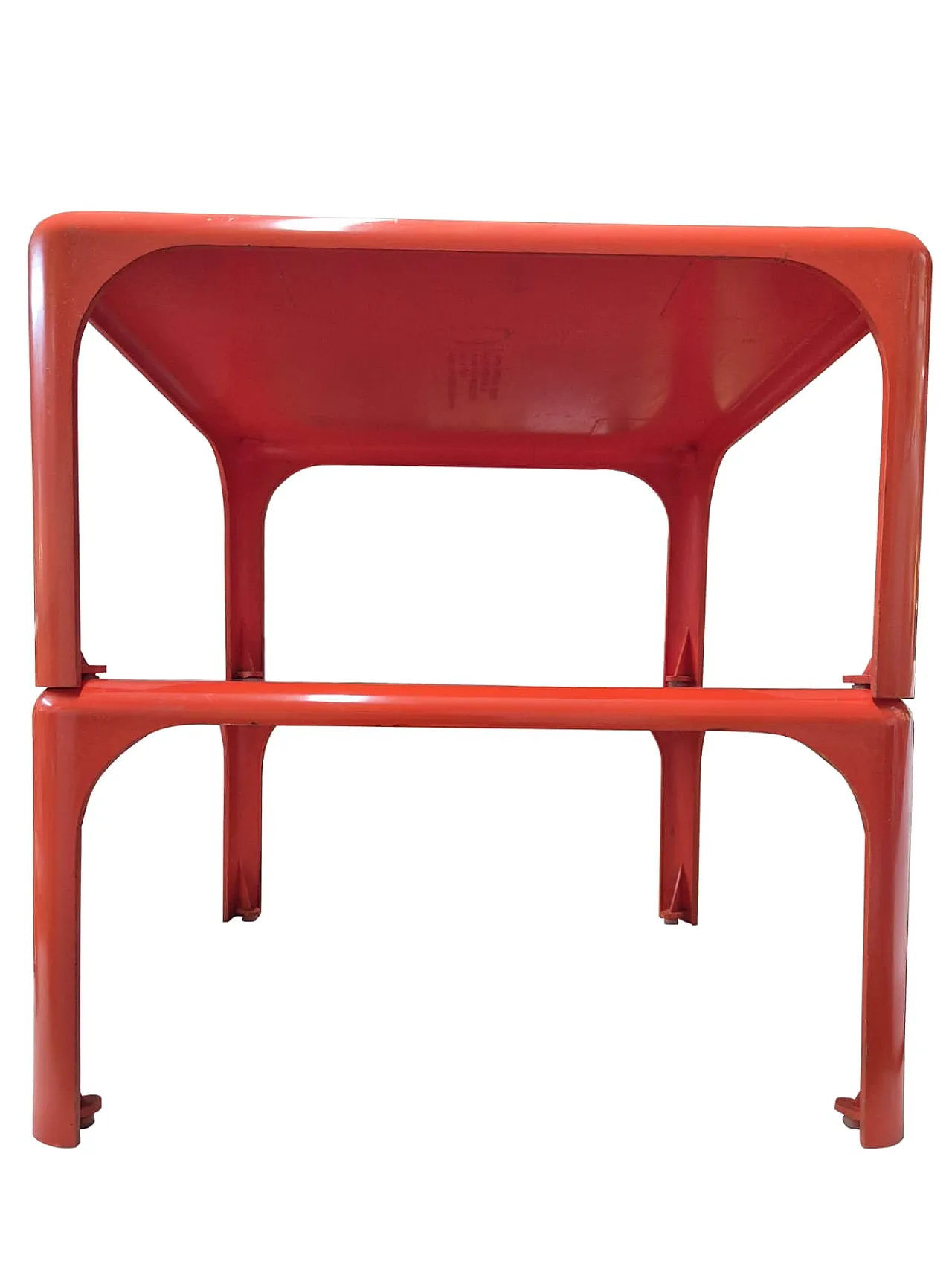 tavolini modulari “Demetrio 45” di Vico Magistretti per Artemide 13