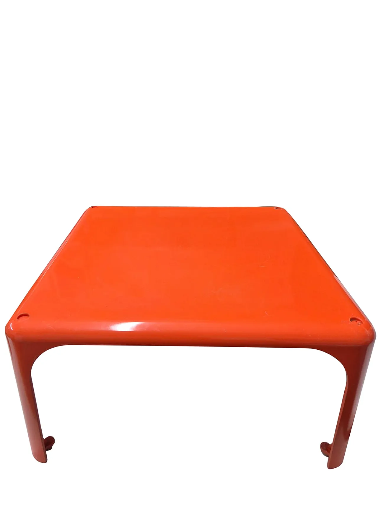 tavolini modulari “Demetrio 45” di Vico Magistretti per Artemide 15