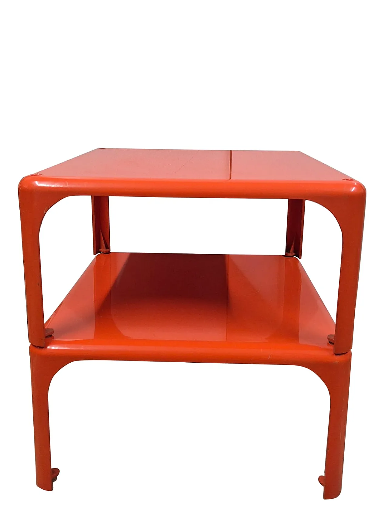 tavolini modulari “Demetrio 45” di Vico Magistretti per Artemide 17