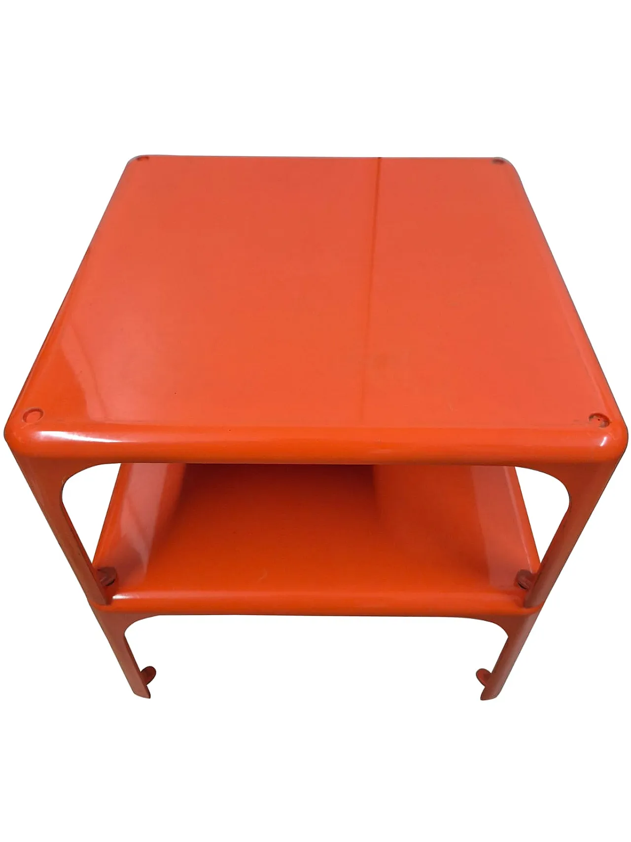 tavolini modulari “Demetrio 45” di Vico Magistretti per Artemide 18