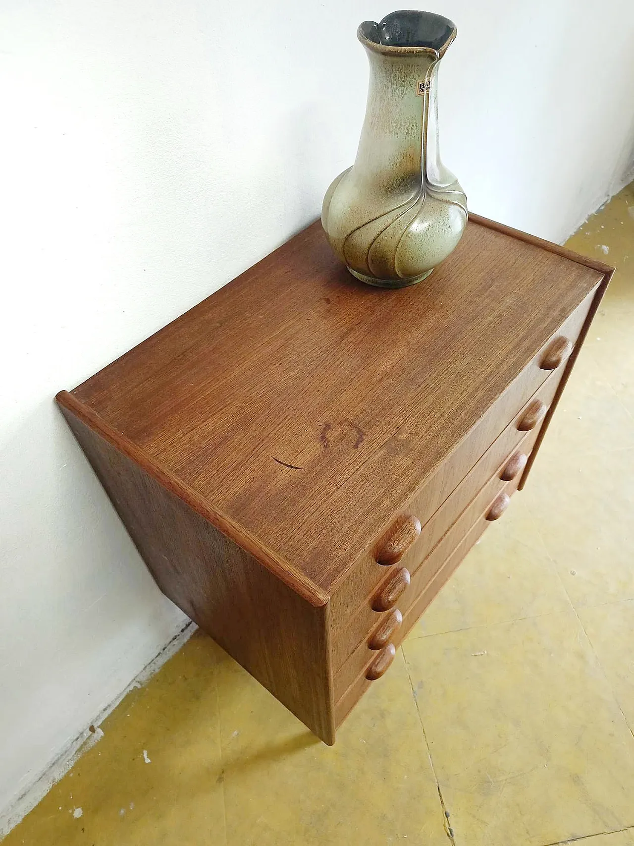 Teak chest of drawers 79cm, Denmark, 1950s 5