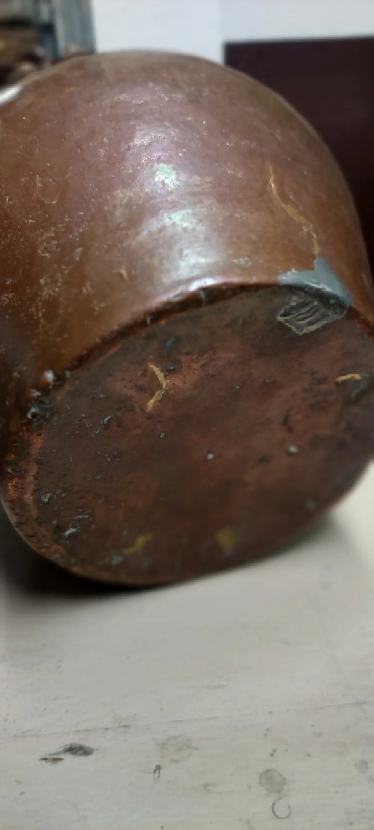 Secchio per acqua in rame sbalzato con manici in ferro, '700 5