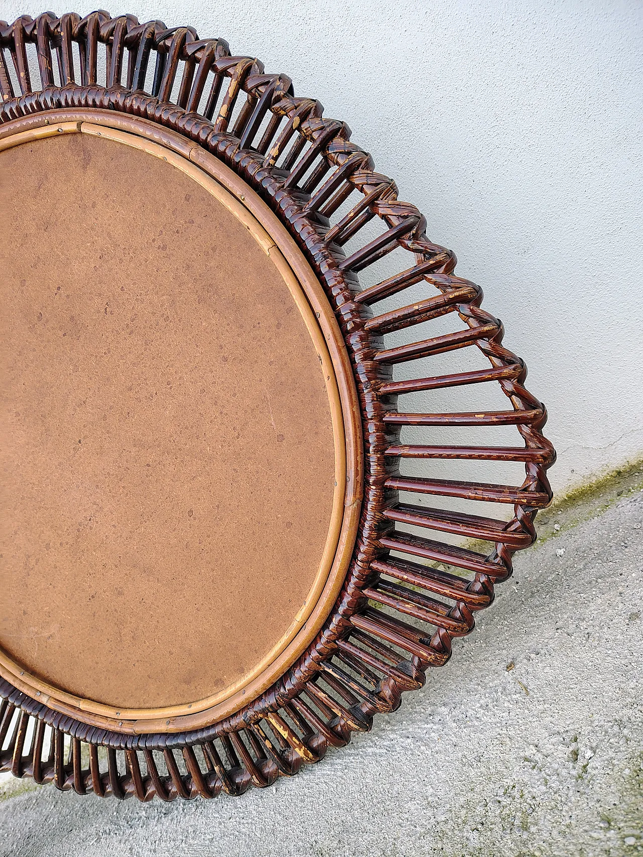 Specchio con cornice intrecciata atribuibile a Franco Albini, anni '60 10