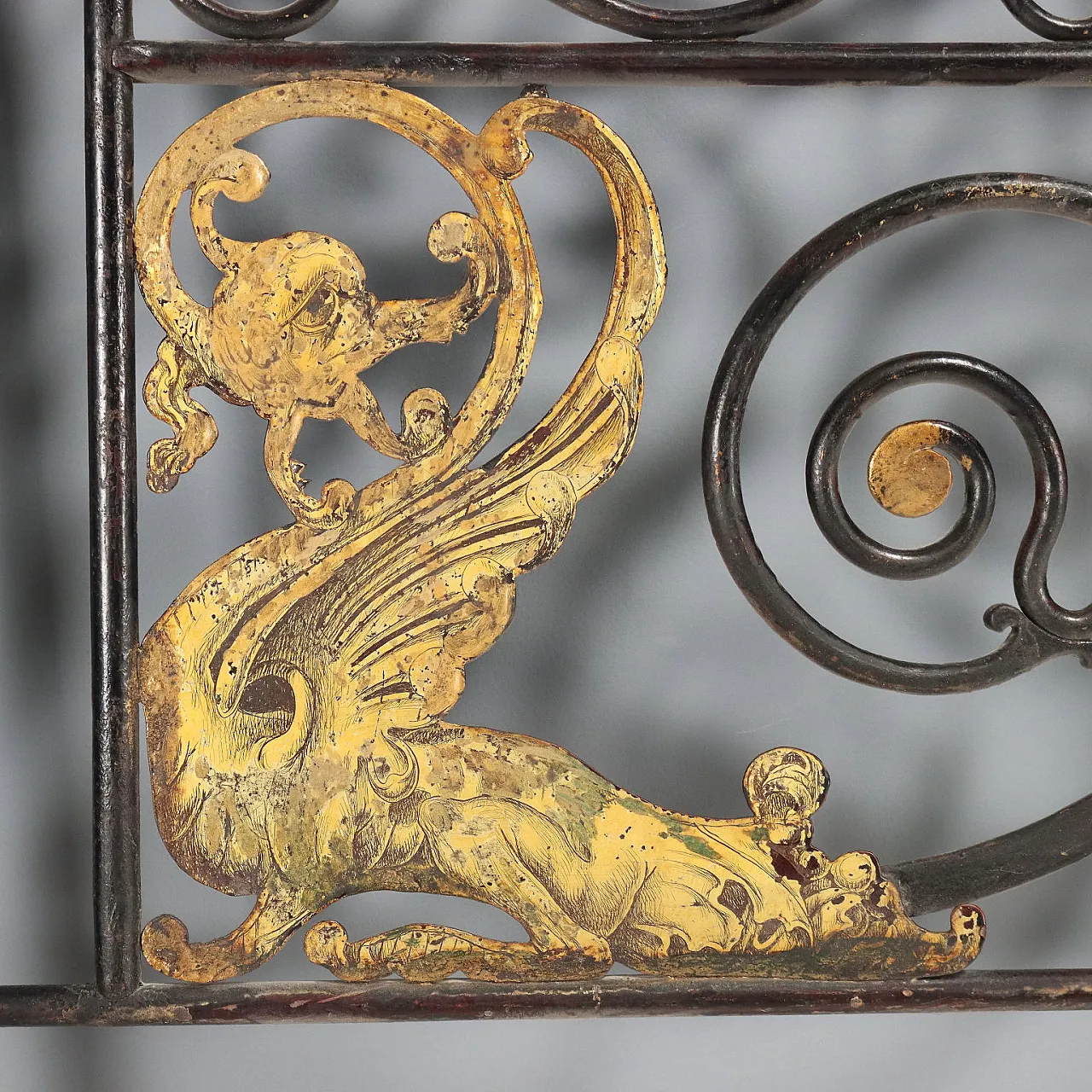 Black lacquered iron headboard, 19th century 7