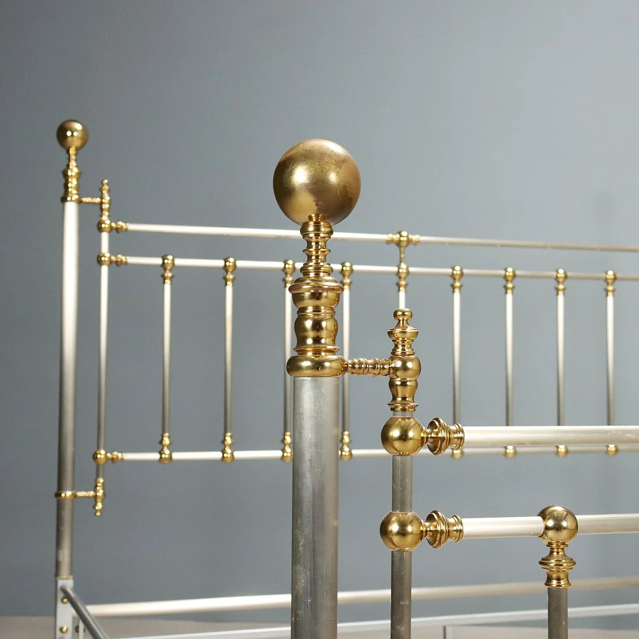 Letto matrimoniale in ottone lucido alternato, '900 4