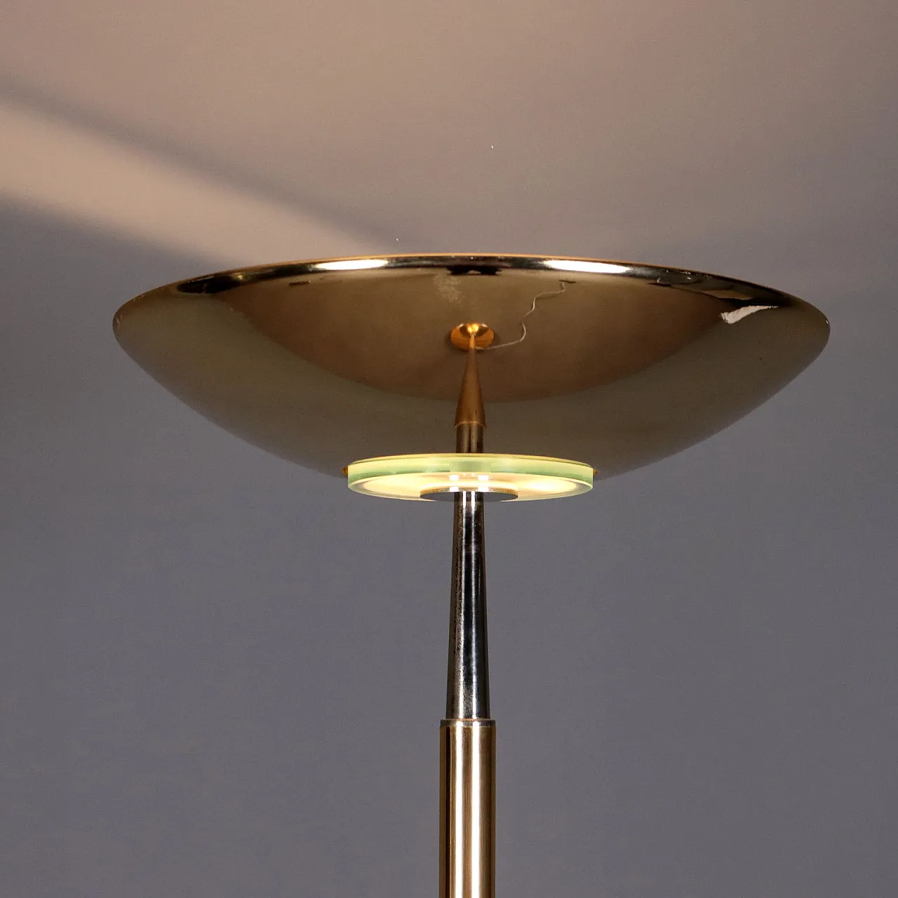 Lampada da terra in metallo ottonato, vetro e alluminio, '900 3