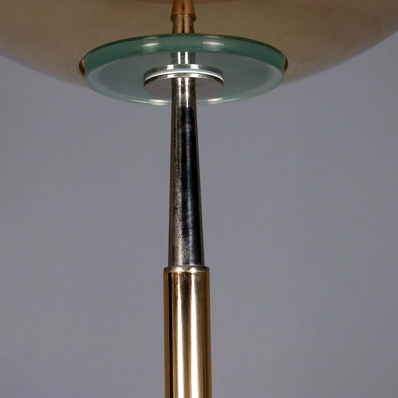 Lampada da terra in metallo ottonato, vetro e alluminio, '900 9