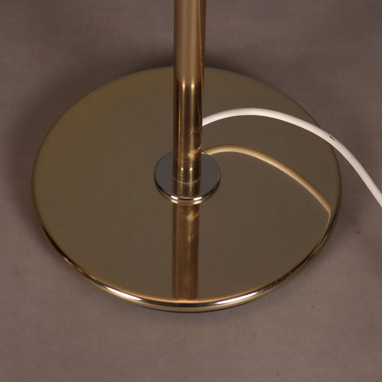 Lampada da terra in metallo ottonato, vetro e alluminio, '900 10