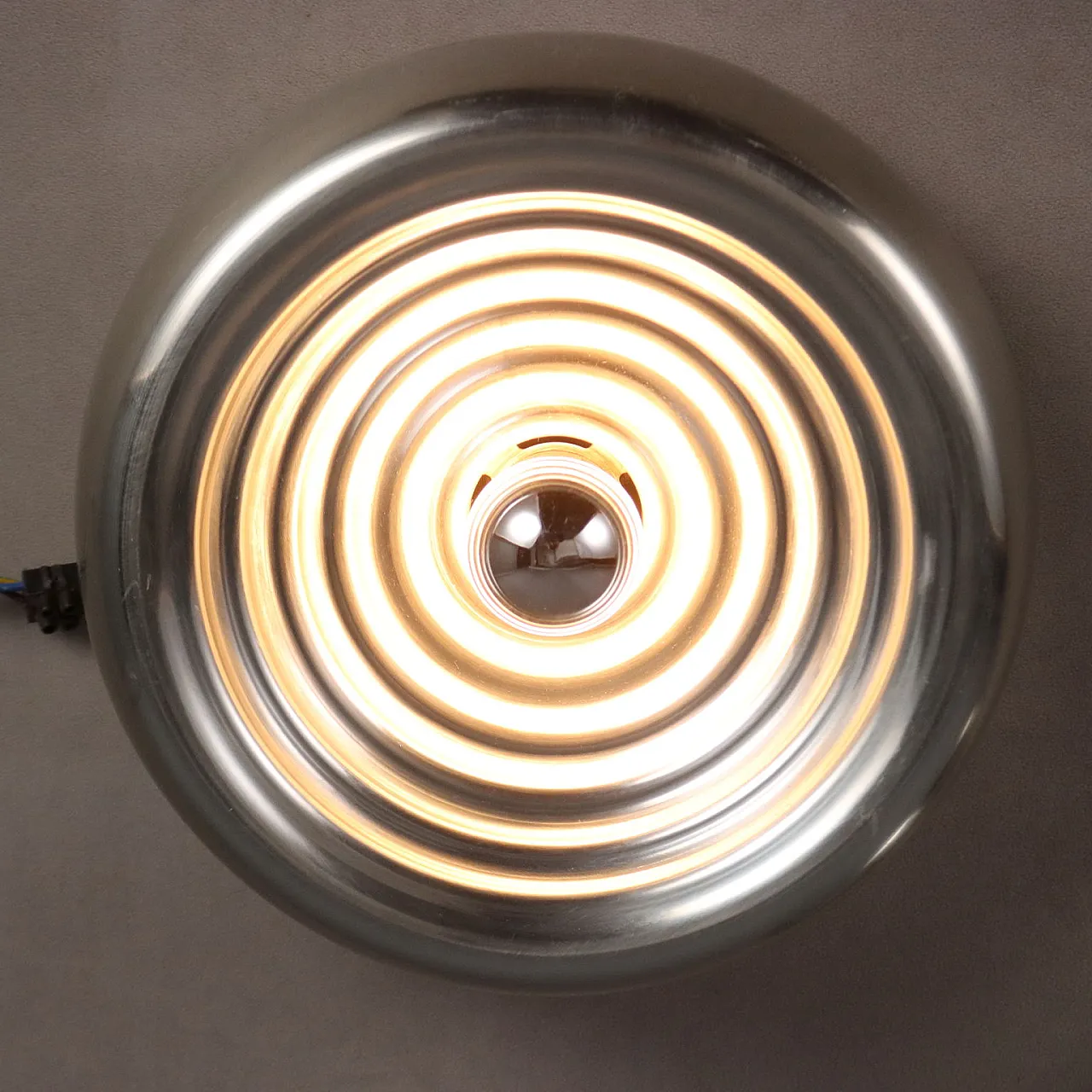 Pair of wall/ceiling lamps in chrome-plated aluminium, 20th century 3