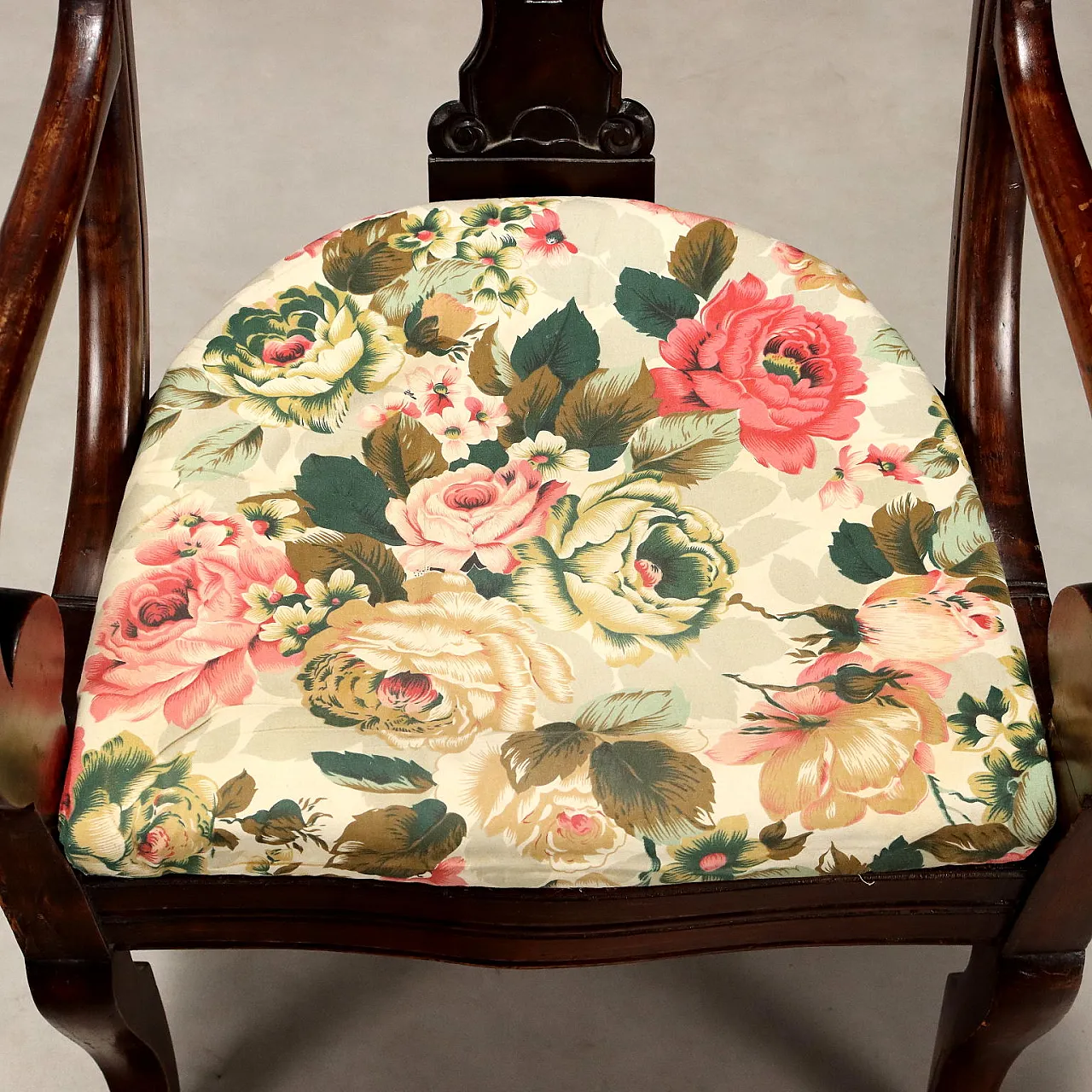 Poltrona Luigi Filippo in noce con cuscino sfoderabile, '800 5