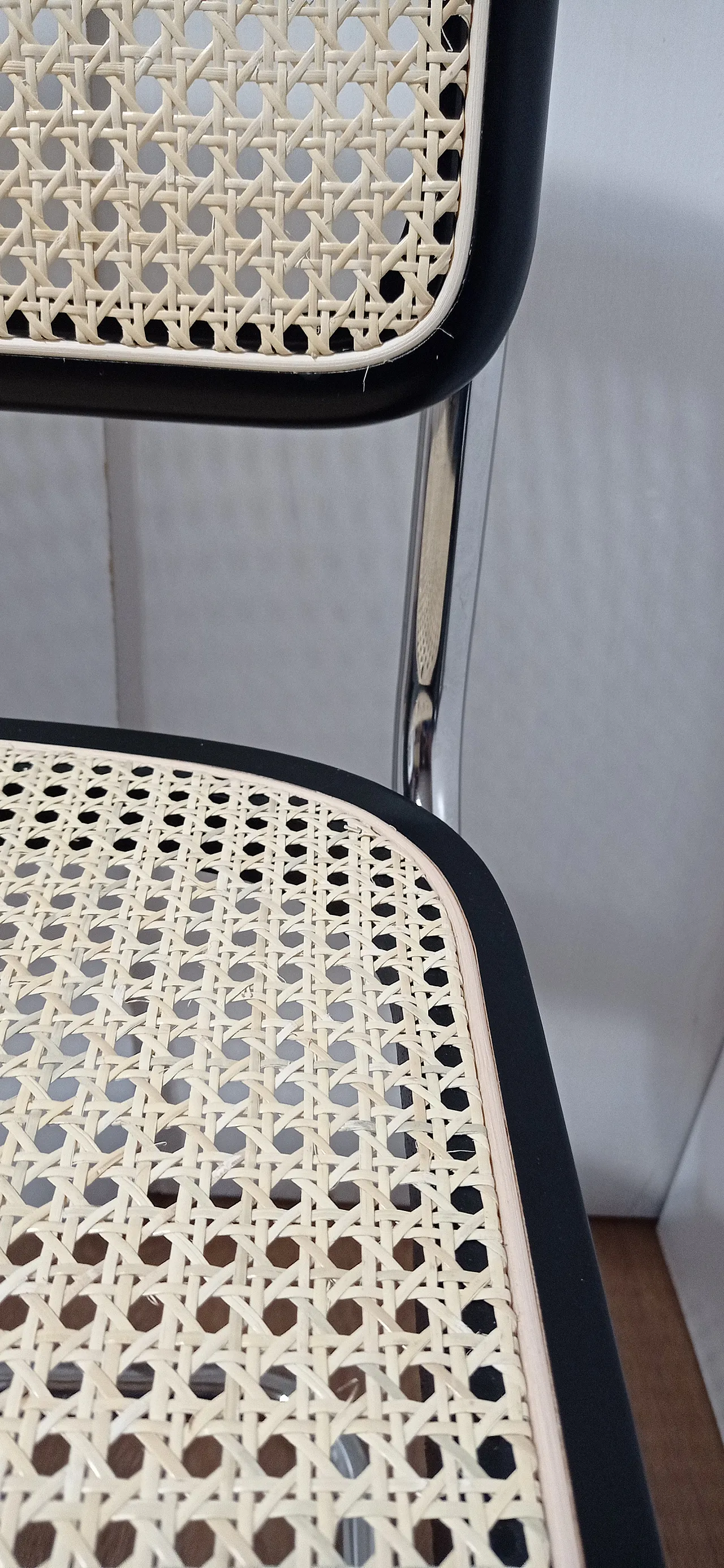 6 Cesca B32 chairs, lacquered in black MDF, 1980s 22