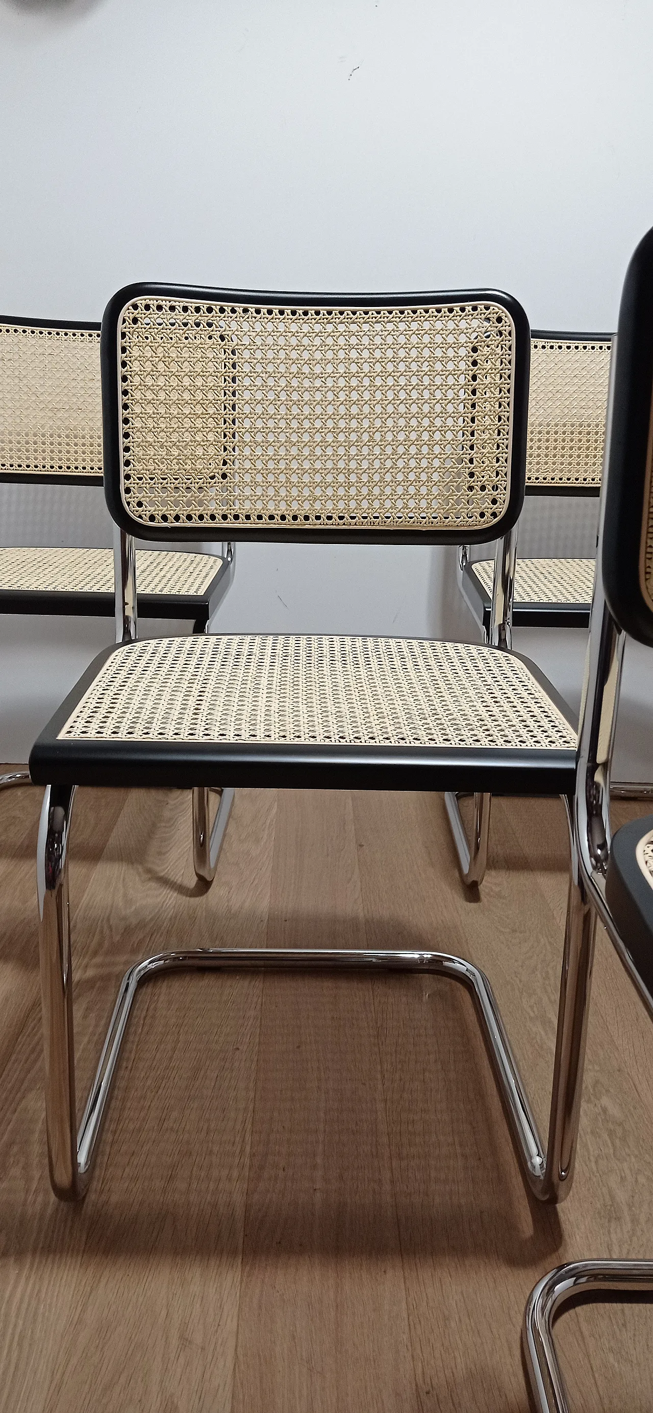 6 Cesca B32 chairs, lacquered in black MDF, 1980s 29