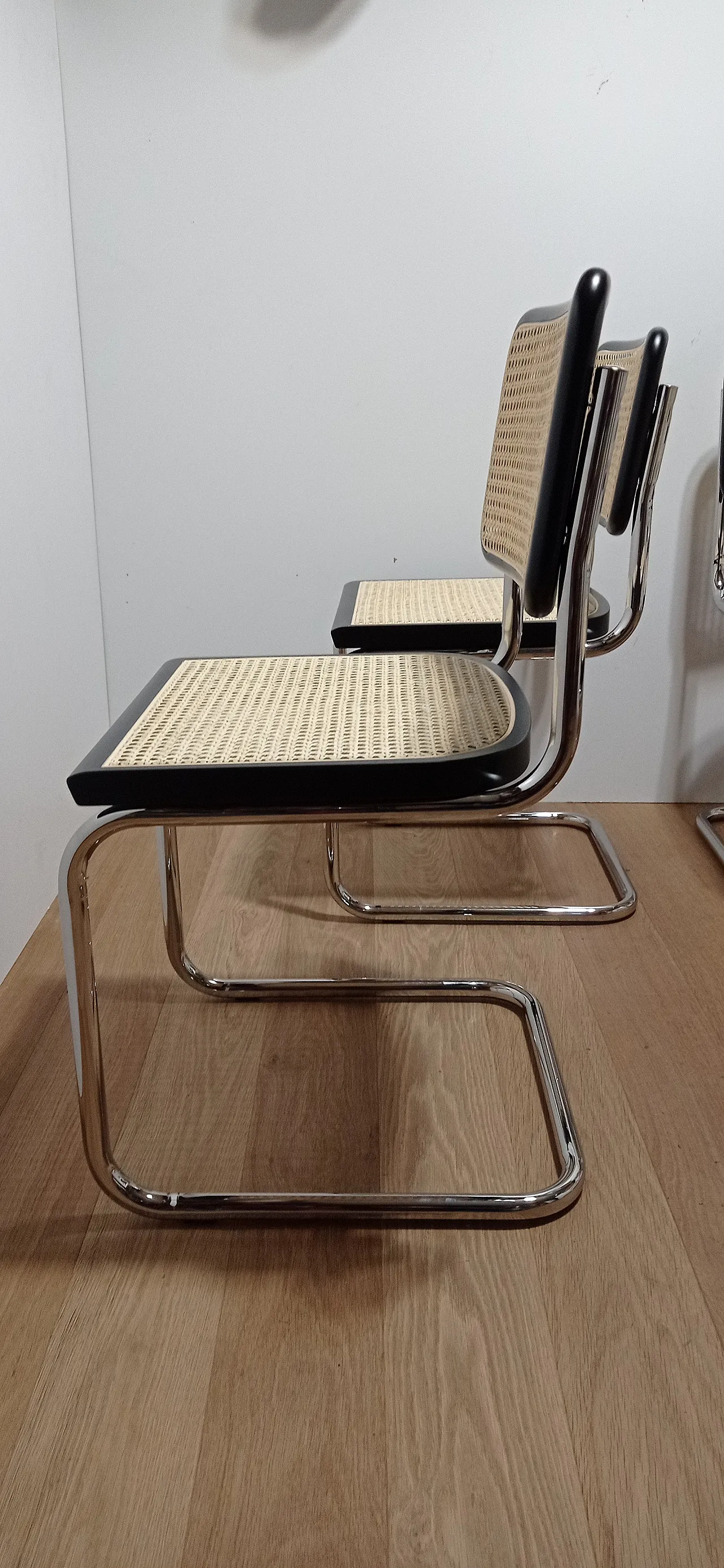 6 Cesca B32 chairs, lacquered in black MDF, 1980s 78