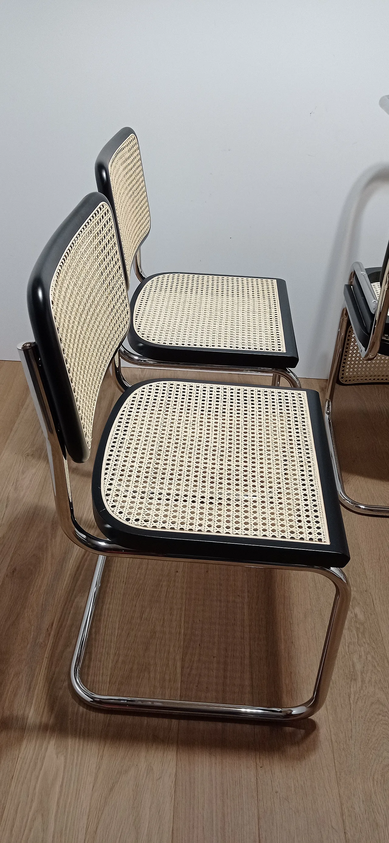 6 Cesca B32 chairs, lacquered in black MDF, 1980s 102