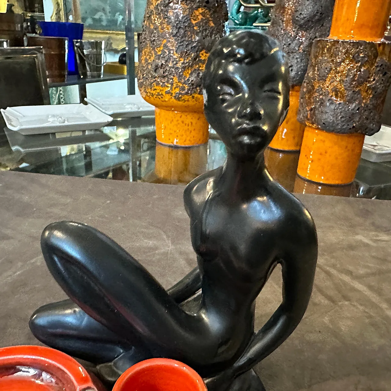 Ceramic and black glass smoking set, 1950s 5