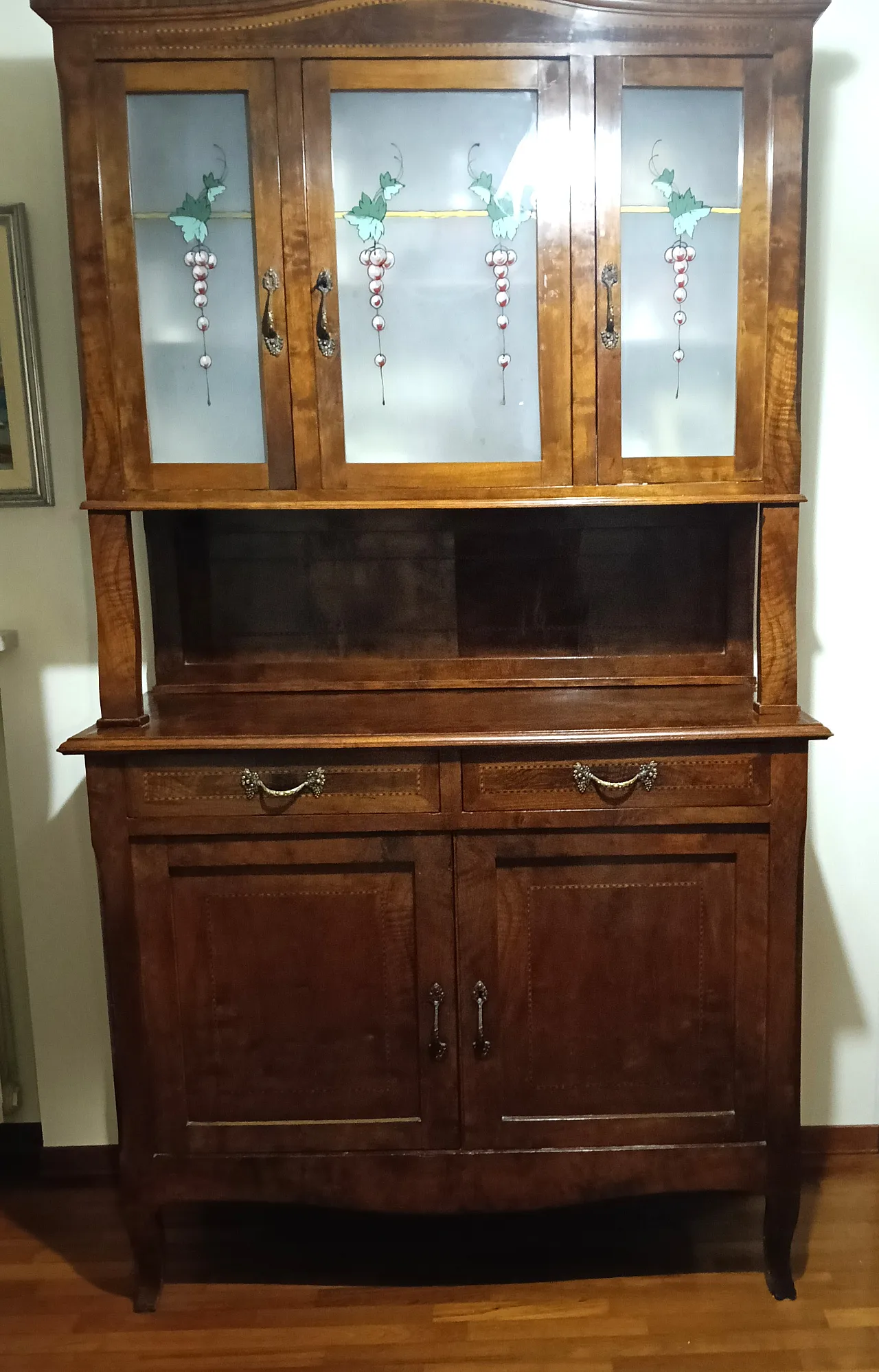 Sideboard with decorated display cases, 19th century 4