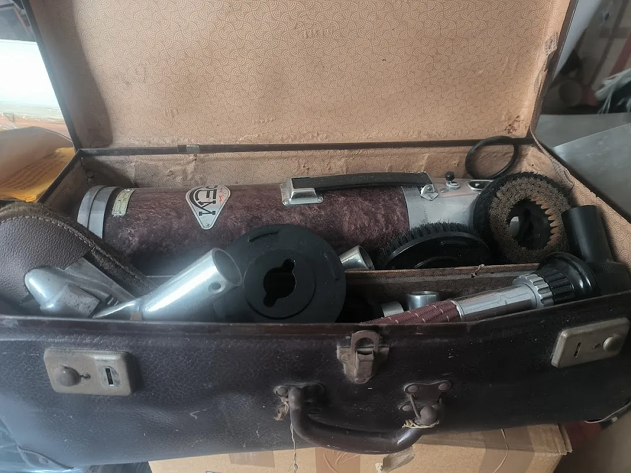 Aspirapolvere Rem Orizzontale, anni '40 1