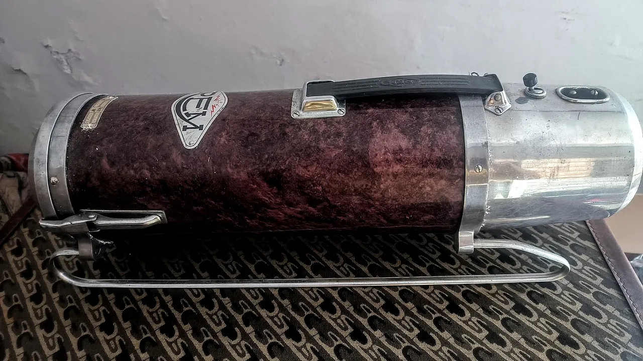 Aspirapolvere Rem Orizzontale, anni '40 3