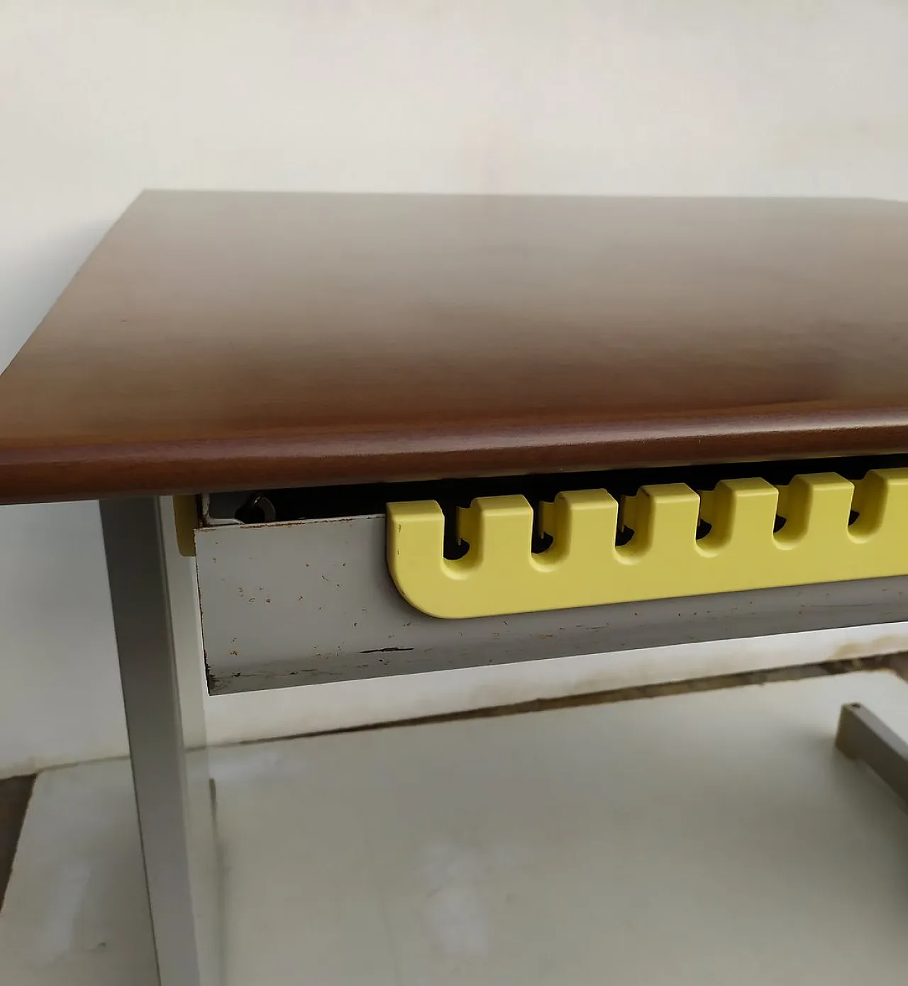 Desk by Ettore Sottsass for Olivetti Synthesis, 1970s 3