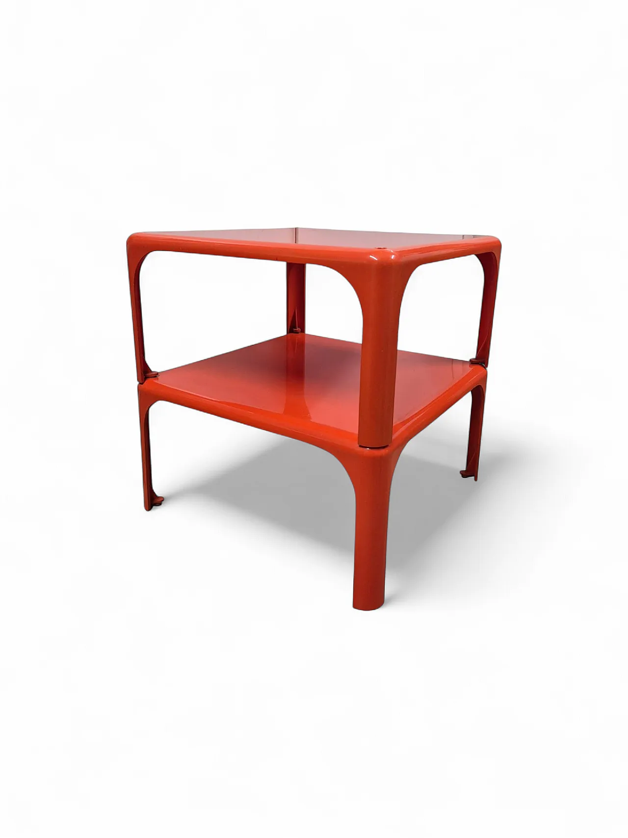 tavolini modulari “Demetrio 45” di Vico Magistretti per Artemide 21