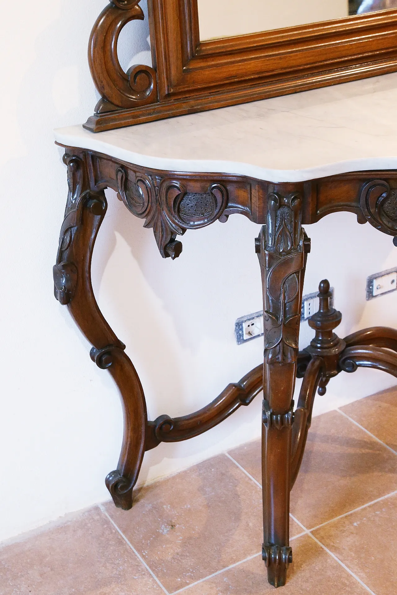 Umbertine console with mirror, walnut wood, Carrara marble, 19th c. 15