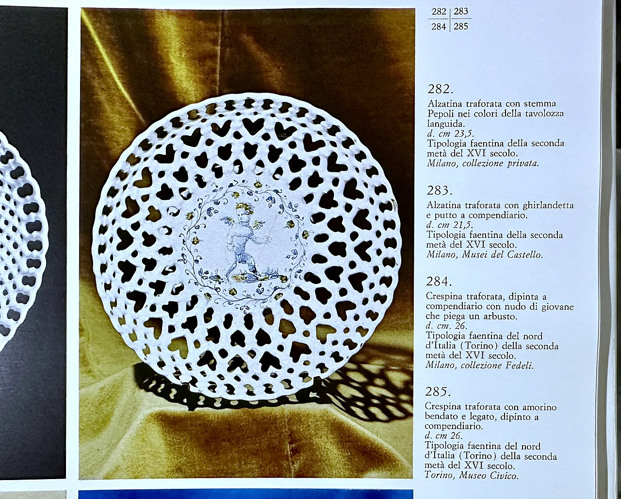 Majolica plate by Francesco Durantino, 16th century 11