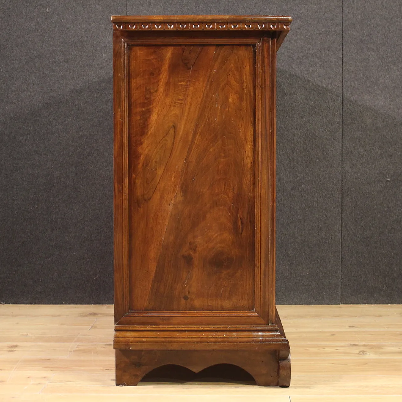 Cassettone intarsiato, '900 8