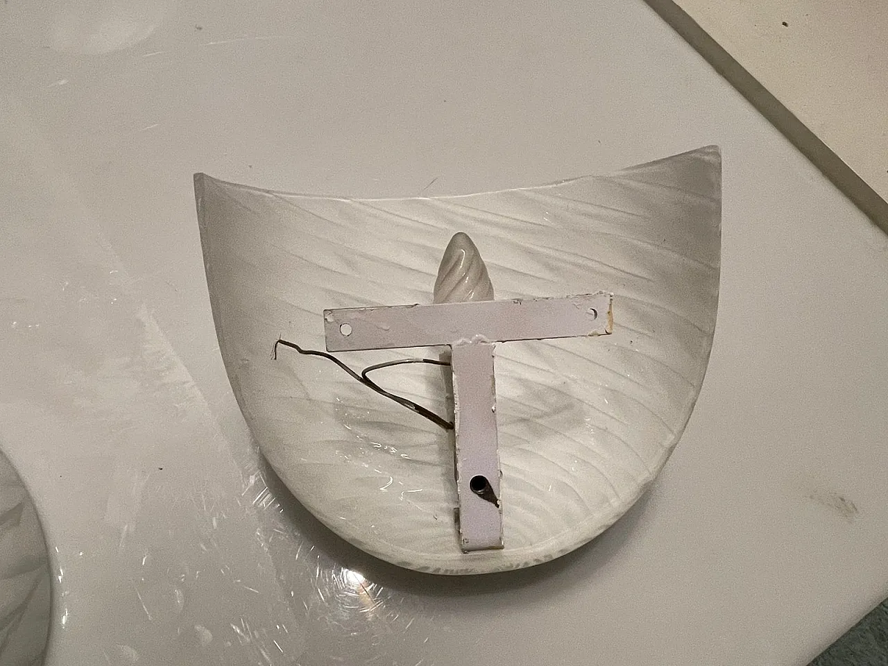 Pair of White Murano Glass Sconces by Diaz De Santillana, 1970s 5