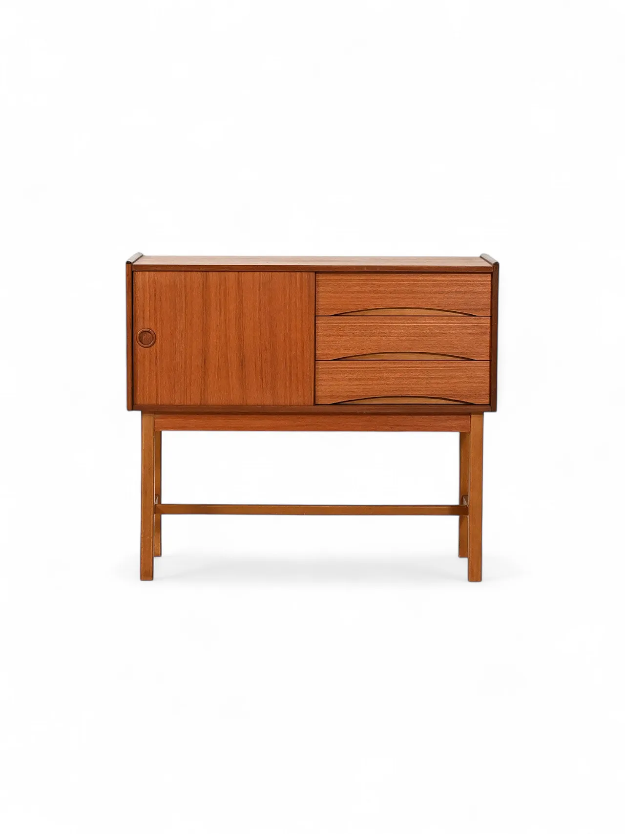 Scandinavian entrance cabinet, 60s 11