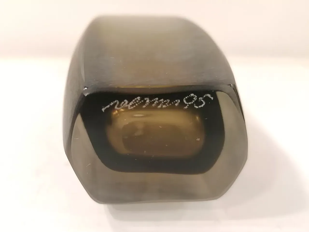 Venini bottle from the Velati collection grey with cap, 1992 5