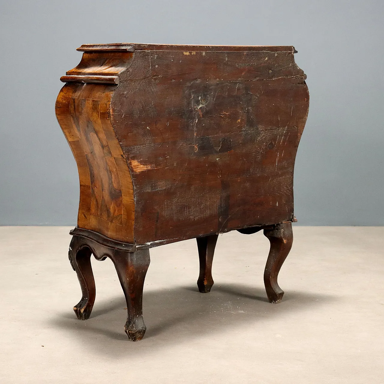 Cassettone in noce in stile tardo barocco, '900 7