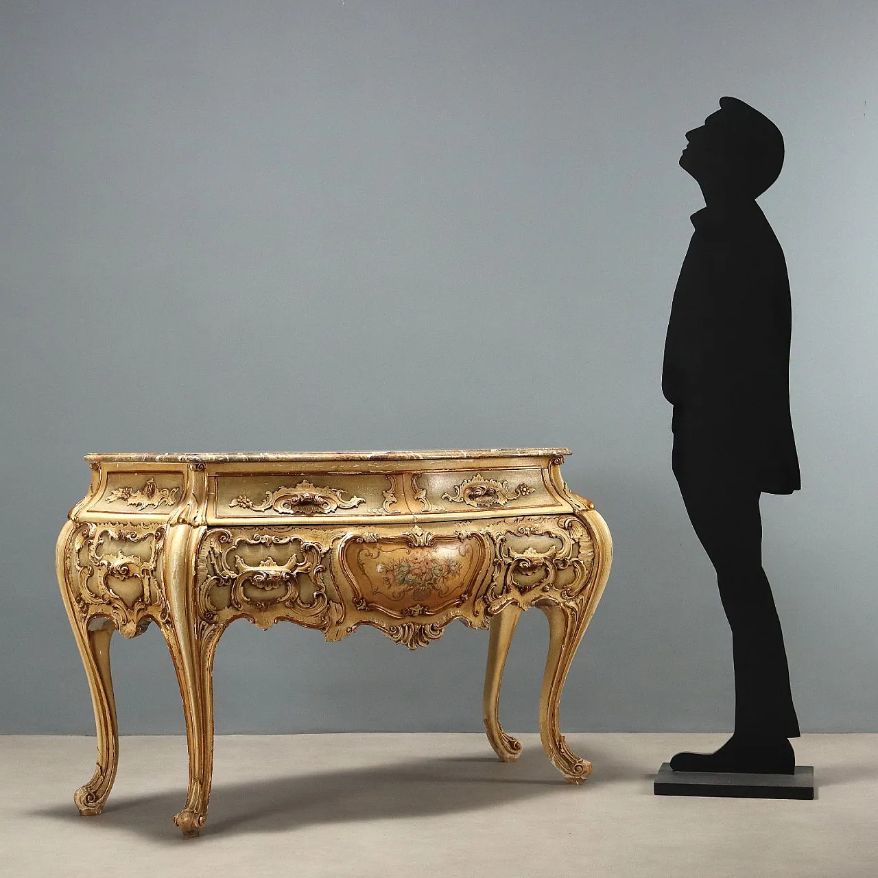 Cassettone in stile rococò a gambe alte, metà '900 2