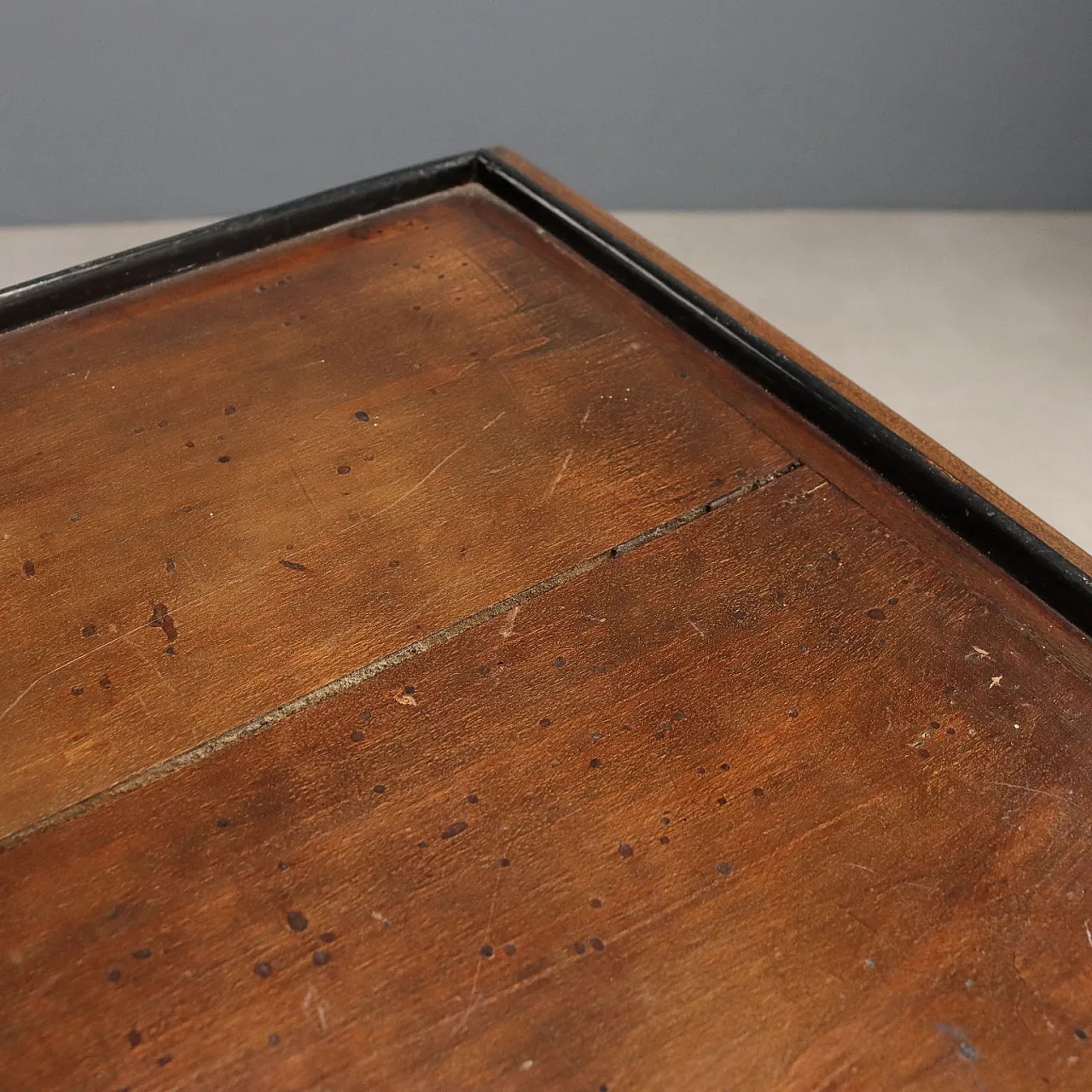 Tavolo da lavoro in pioppo tinto noce, fine '800 8