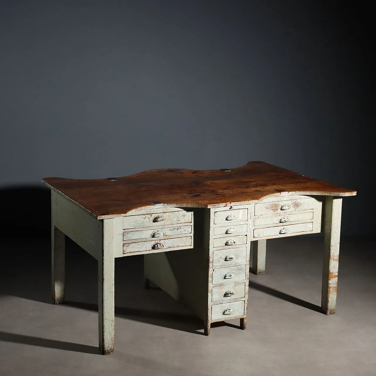 Banco da lavoro con quattro postazioni di lavoro, '900 3