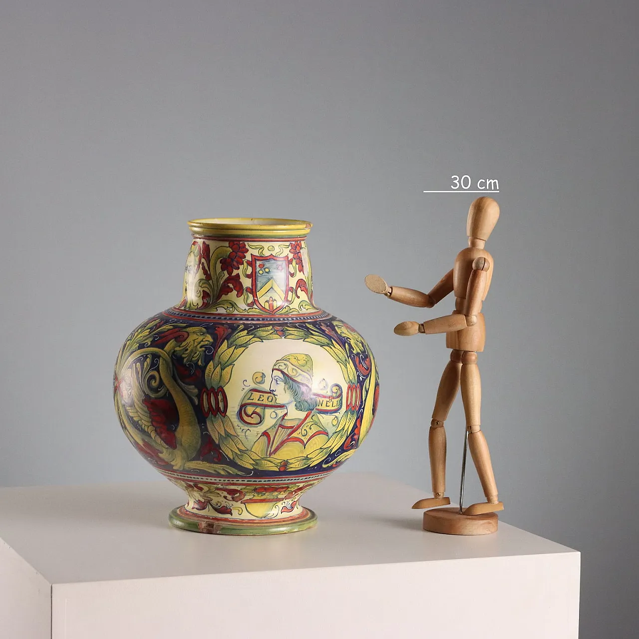 Vaso a ciotola in maiolica a lustro metallico, '900 2