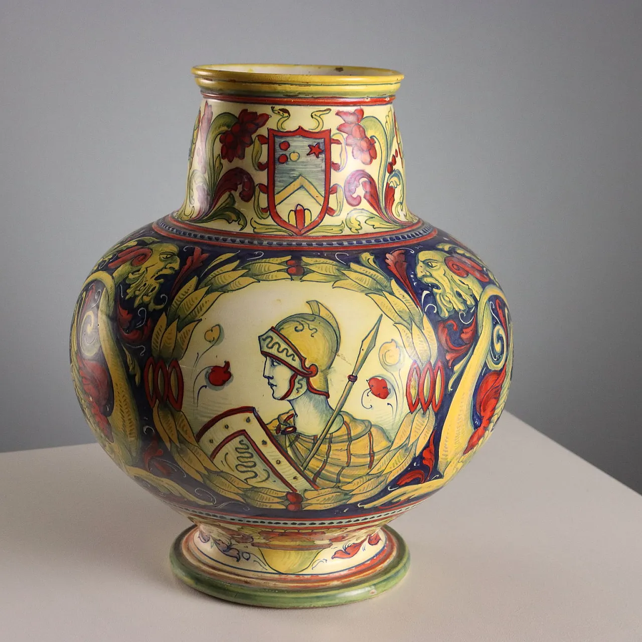 Vaso a ciotola in maiolica a lustro metallico, '900 8