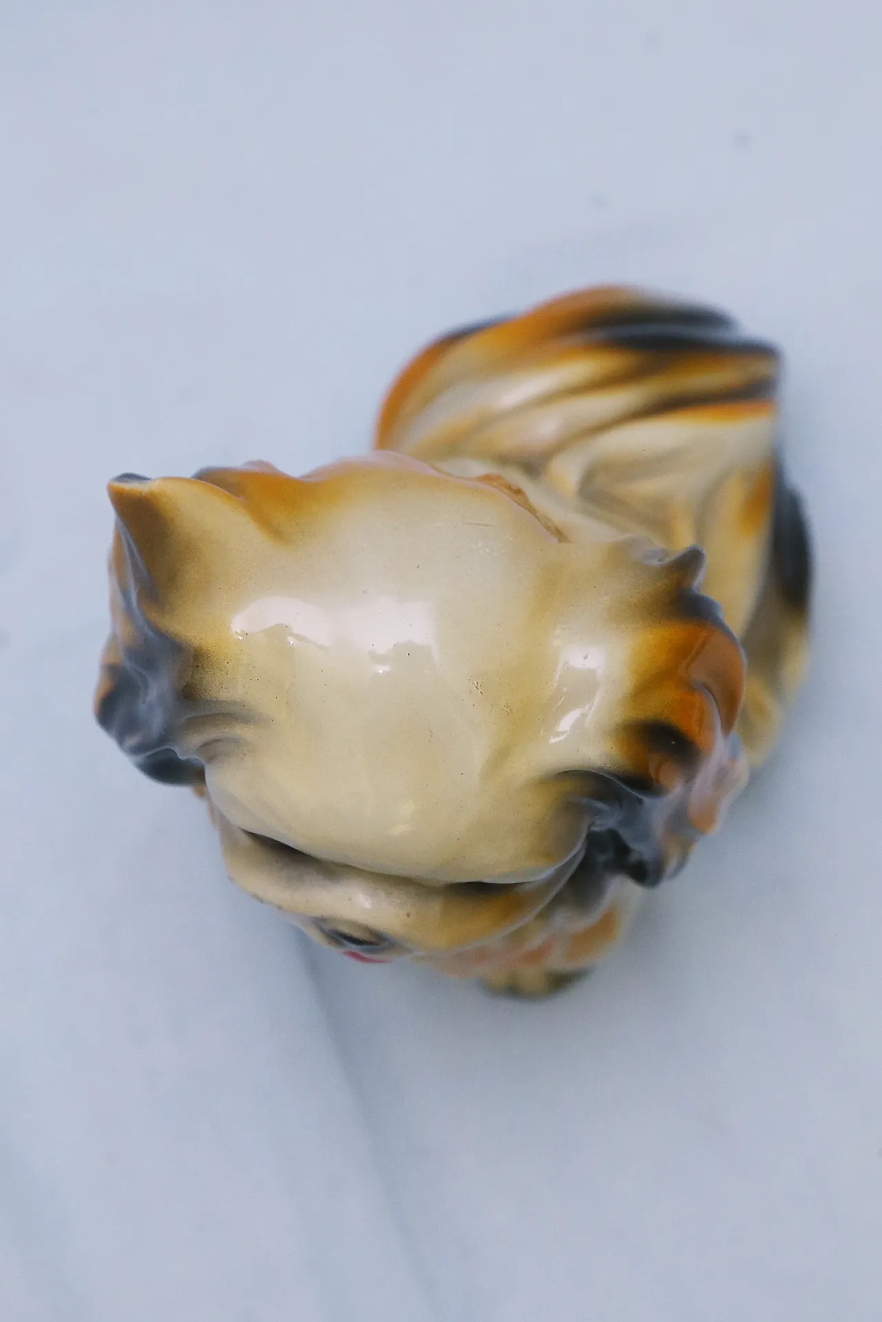 Pekingese dog figurine, enamelled plaster sculpture, 1950s 20